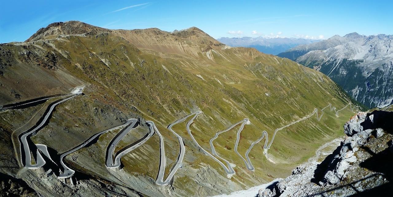 Casa Le Rondini Lejlighed Valdisotto Eksteriør billede